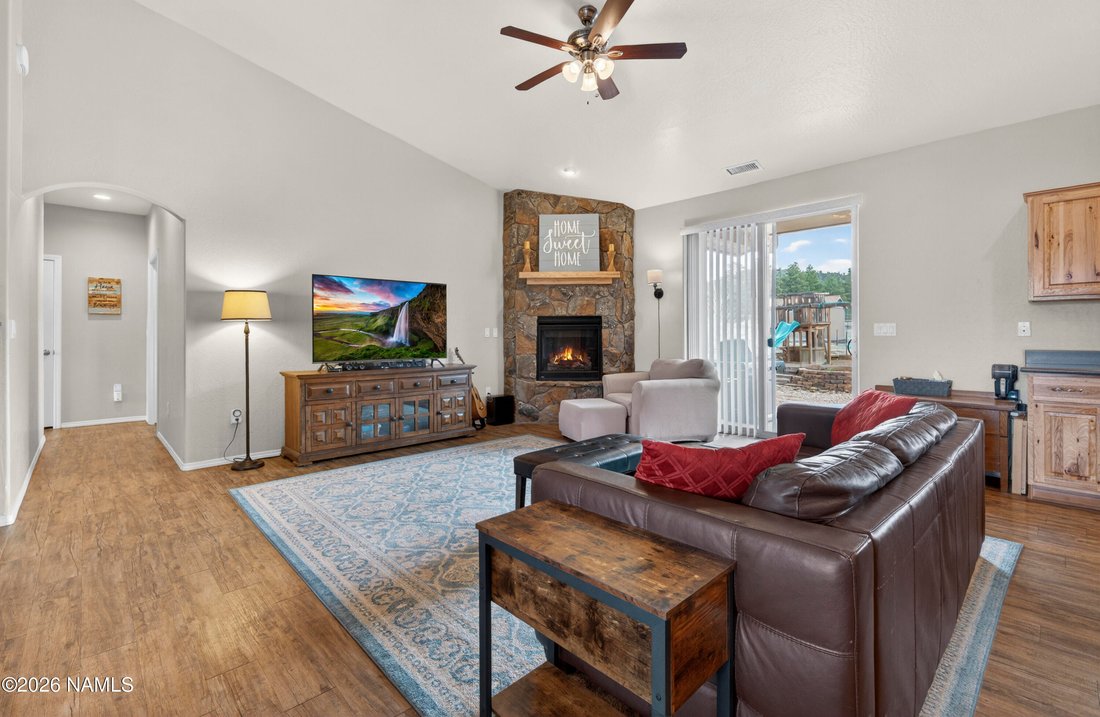 House in Flagstaff, Arizona, United States 5 - 17564012