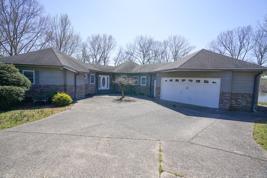 House in Bumpus Mills, Tennessee, United States 1 - 17569482