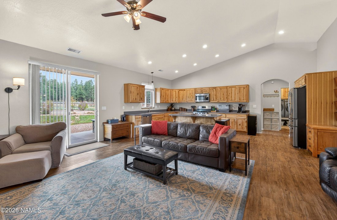House in Flagstaff, Arizona, United States 3 - 17564012