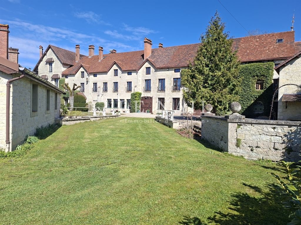 Estate in Chateauvillain, Grand Est, France 2 - 17509310