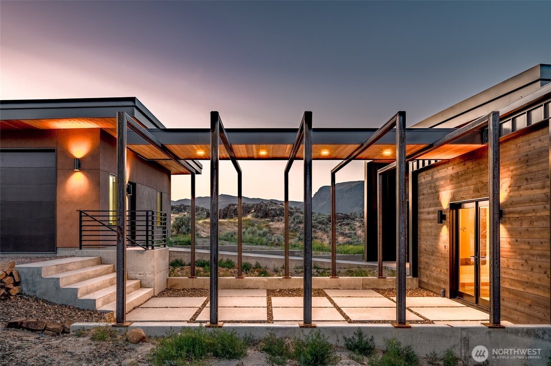 House in Malaga, Washington, United States 3 - 17566115