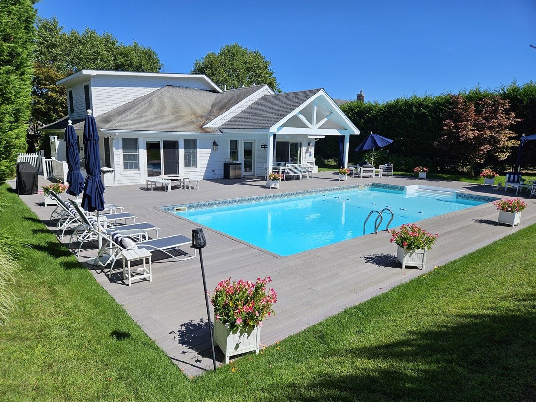 Southampton, New York, United States 2 - 17558097