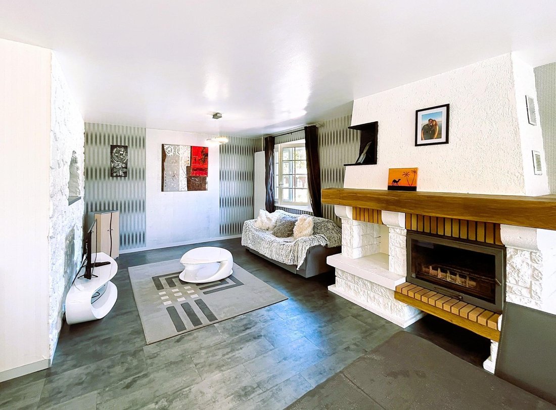 House in Le Las, Saint-Jean-d'Illac, France 2 - 17563437