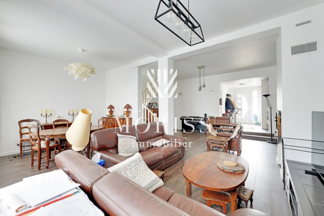 House in La Prairie des Presles, Le Perreux-sur-Marne, France 1 - 17560915