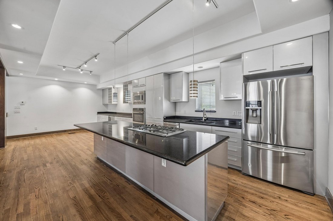 Townhouse in Houston, Texas, United States 5 - 17567133