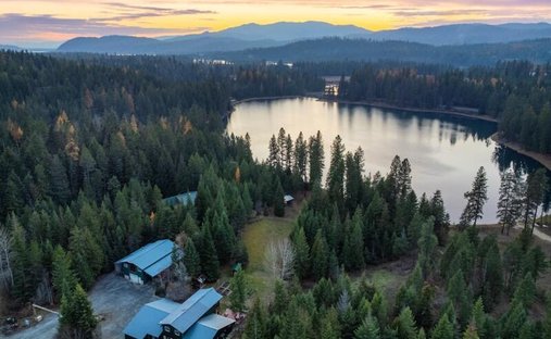 House in Sagle, Idaho, United States 1