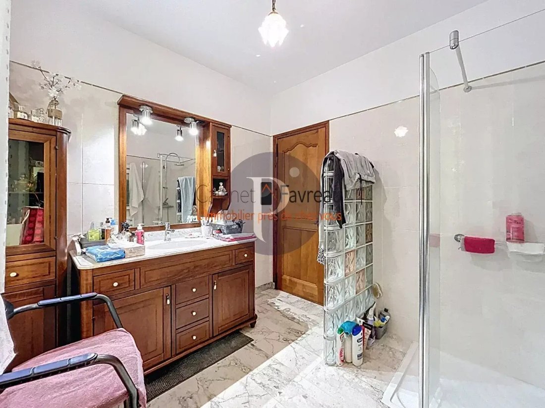 House in Vitry-sur-Seine, Ile-de-France, France 5 - 17562733