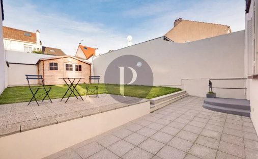 House in Barbusse, Arcueil, France 1