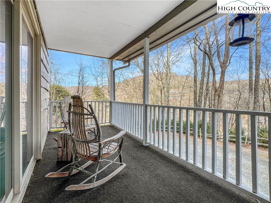 House in Blowing Rock, North Carolina, United States 2 - 17565658