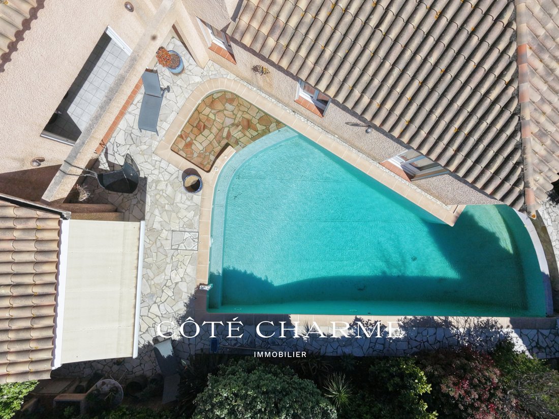 House in La Londe-les-Maures, Provence-Alpes-Côte d'Azur, France 4 - 17562512