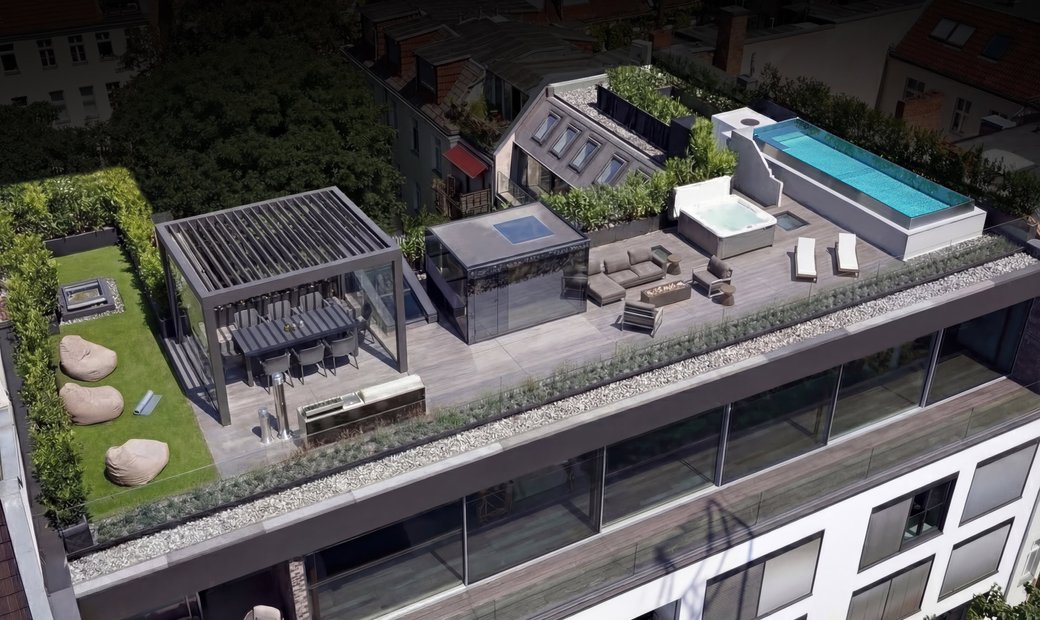 Extraordinary Penthouse With Private Rooftop Oasis In Berlin, Berlin ...