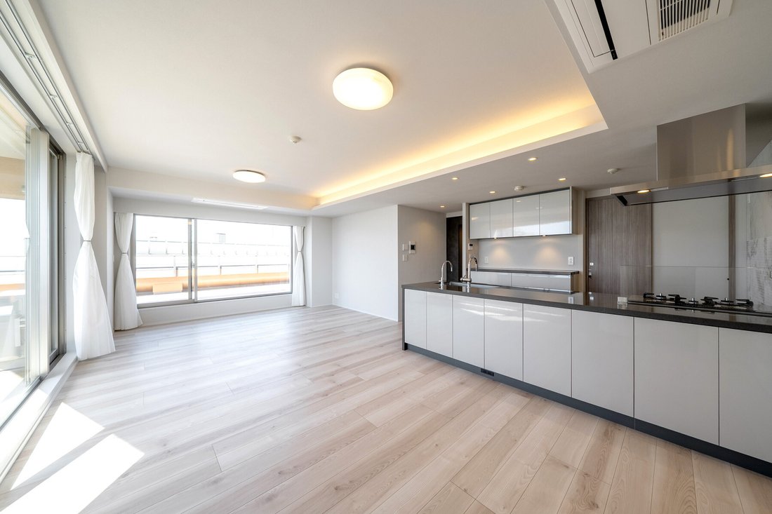 Condo in Meguro City, Tokyo, Japan 2 - 17570498