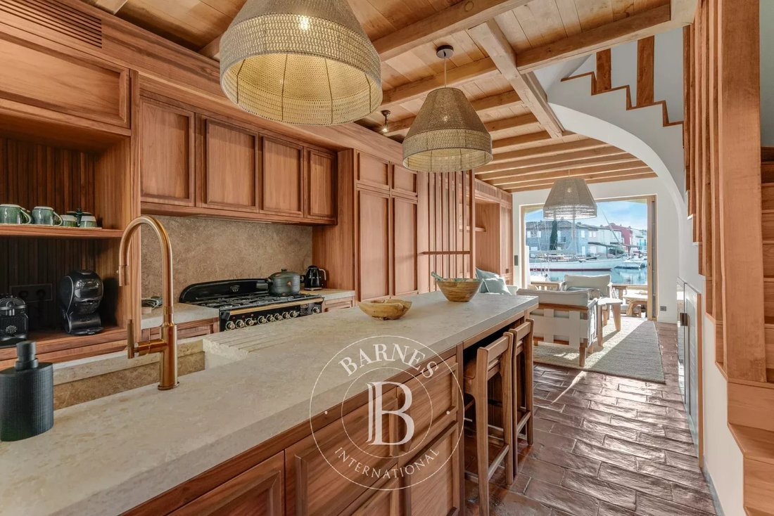 House in Grimaud, Provence-Alpes-Côte d'Azur, France 2 - 17560913