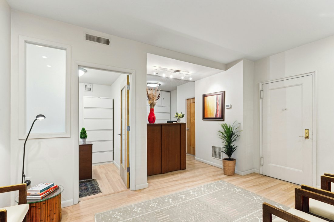 Co Op in New York, New York, United States 2 - 16748398