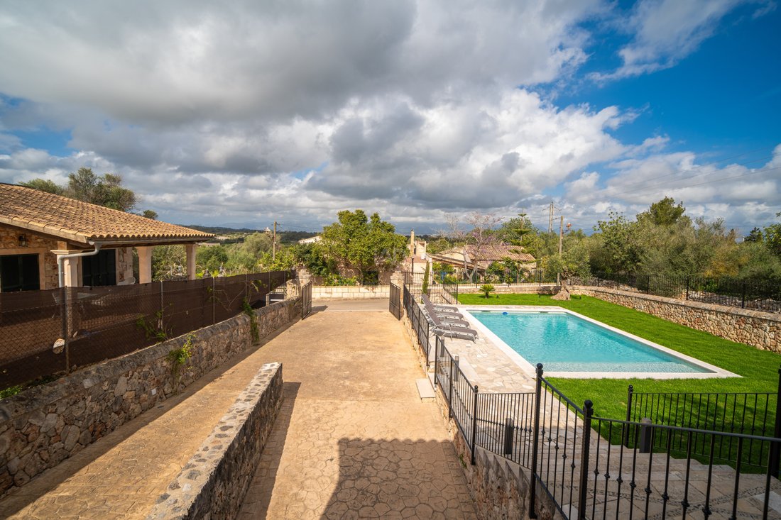 Townhouse in Sineu, Balearic Islands, Spain 5 - 17563477