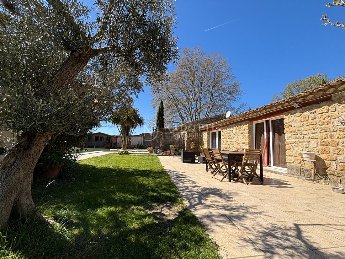 House in Lauris, Provence-Alpes-Côte d'Azur, France 2 - 17486254