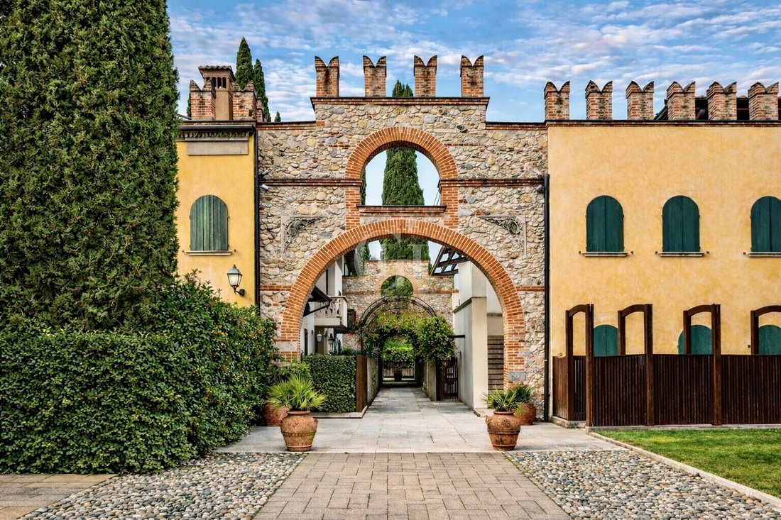 Apartment in Polpenazze del Garda, Lombardy, Italy 1 - 17562230
