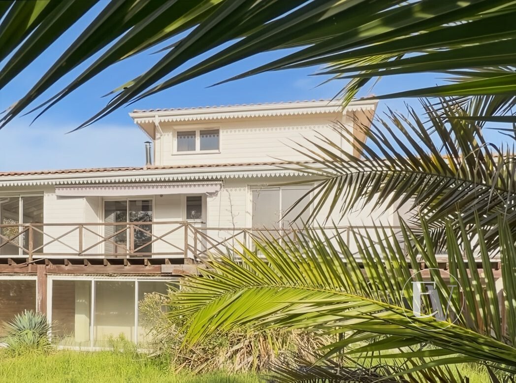 Villa in Centre Ville, Gujan-Mestras, France 3 - 17561873