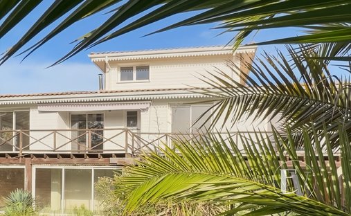 Villa in Centre Ville, Gujan-Mestras, France 1