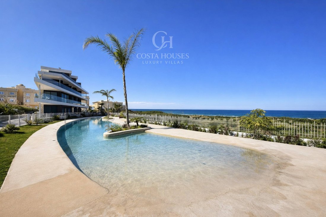 Apartment in Denia, Valencian Community, Spain 2 - 17569493