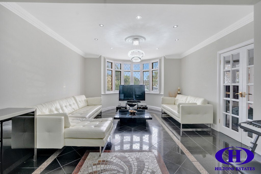 House in Southall, Ealing, England 2 - 17563992