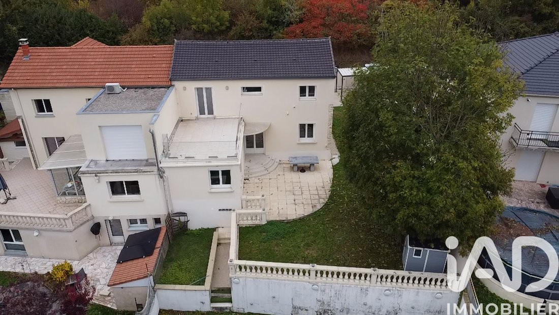 Casa en Saint-Witz, Isla de Francia, Francia 2 - 15915398