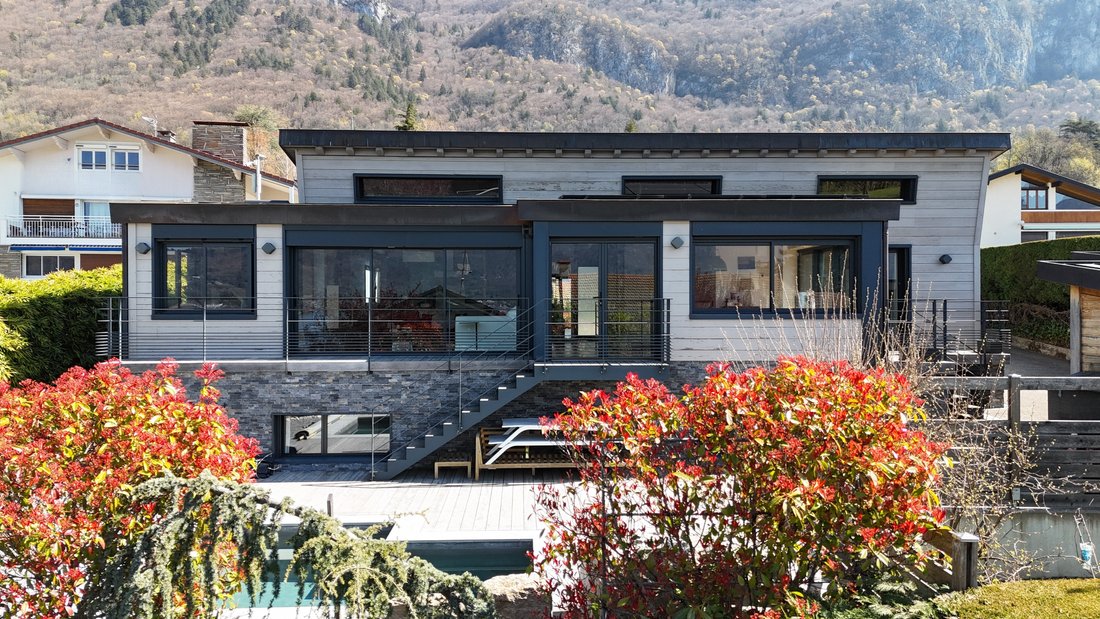 House in Veyrier-du-Lac, Auvergne-Rhône-Alpes, France 1 - 16925250