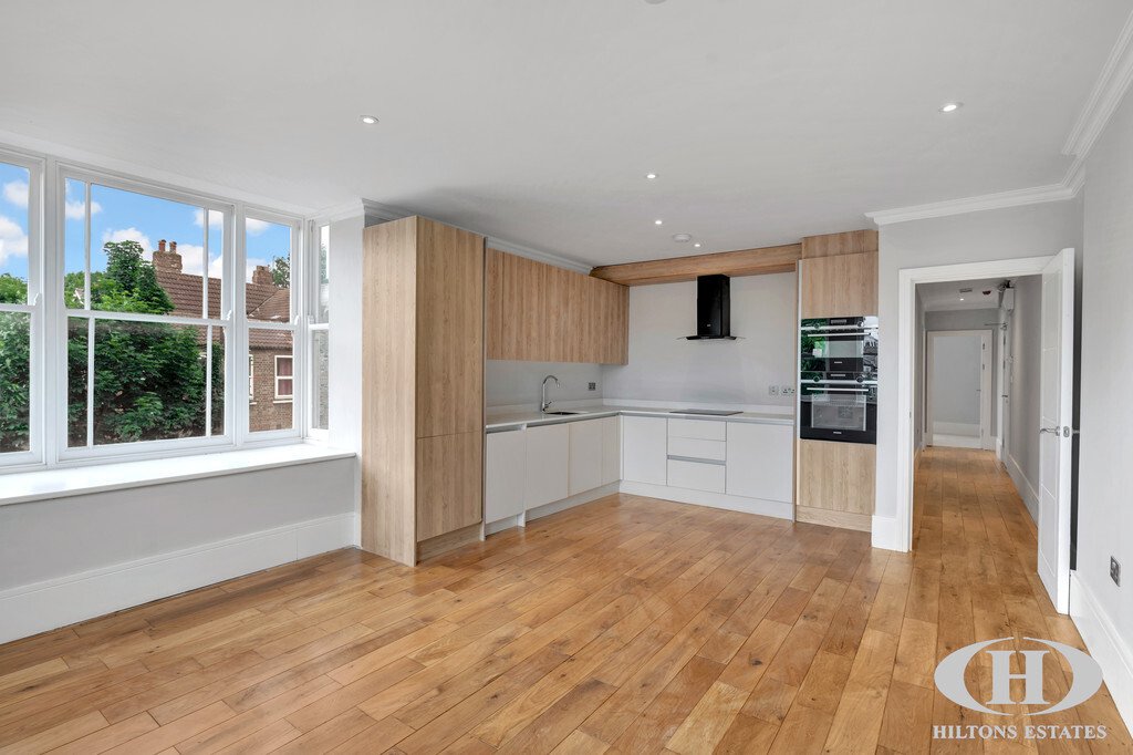 Apartment in Ealing (London Borough of Ealing), Ealing, England 5 - 17564036