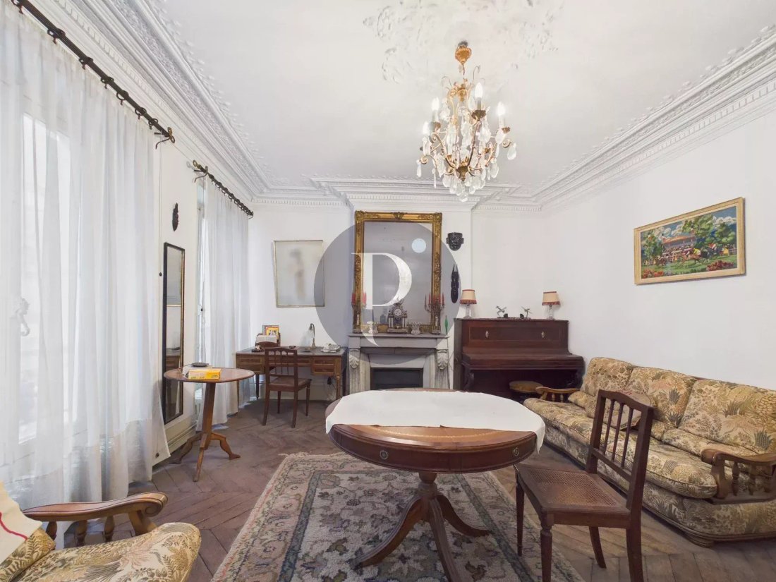 Appartamento a Lorette-Martyrs, Paris 9e Arrondissement, Parigi 5 - 17412041