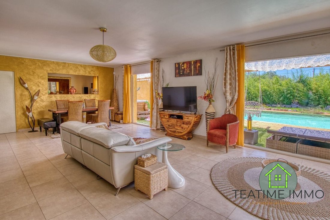 Villa in Solliès-Ville, Provence-Alpes-Côte d'Azur, France 4 - 17561842