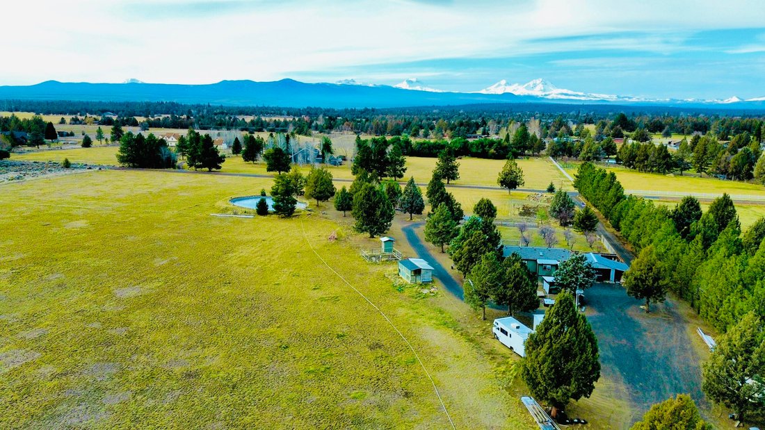 Land in Bend, Oregon, United States 2 - 17564024