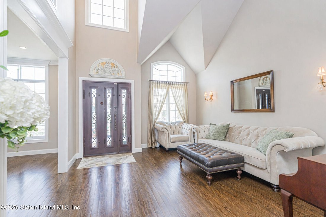 House in New York, New York, United States 3 - 17565657