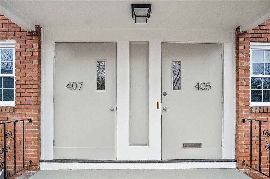 Condo in Westwood, Massachusetts, United States 1 - 17565806