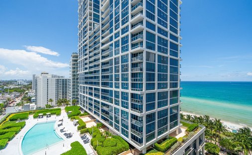 Condo in Miami Beach, Florida, United States 1