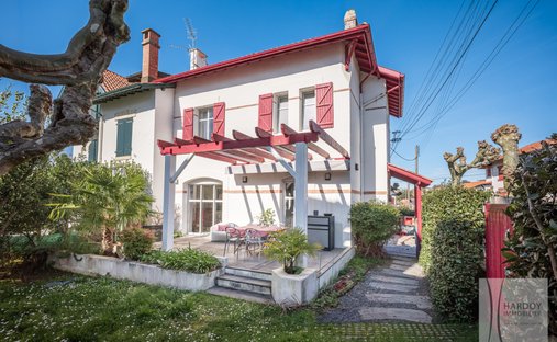 Villa in Acotz, Saint-Jean-de-Luz, France 1