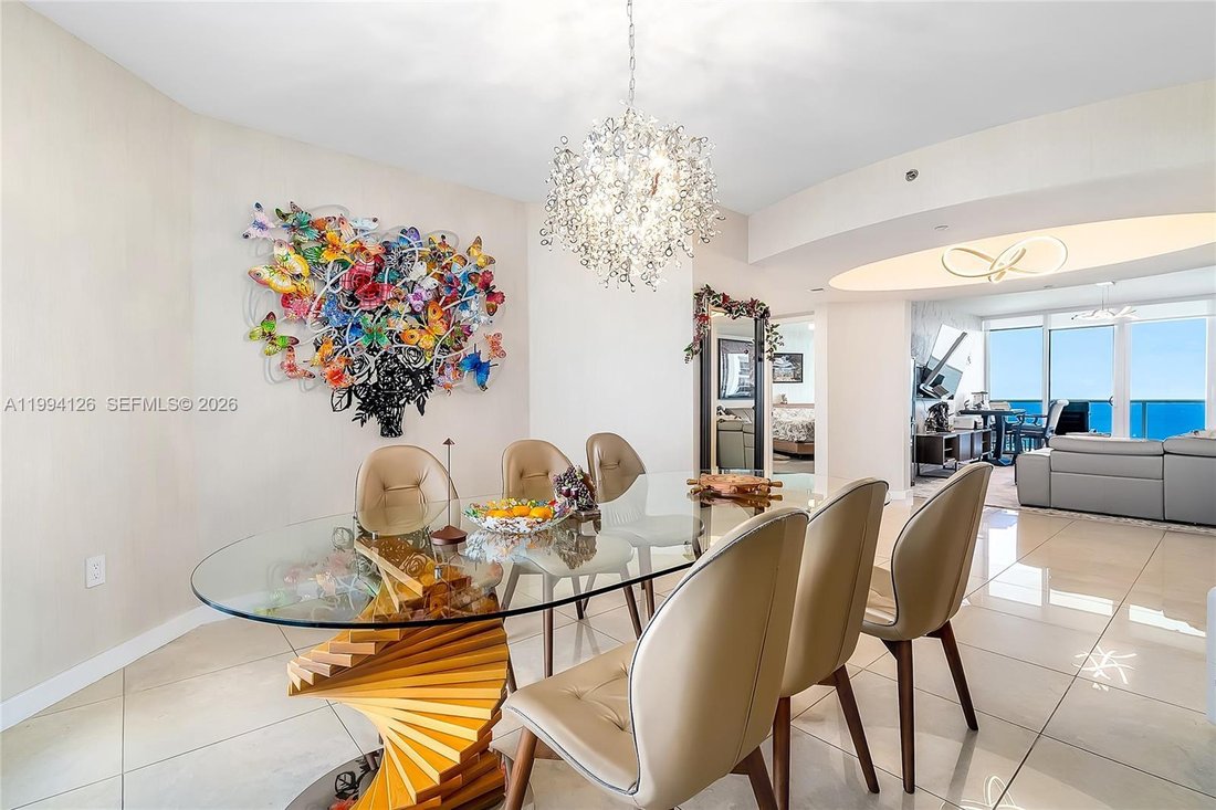 Maison à Sunny Isles Beach, Floride, États-Unis 2 - 17551710