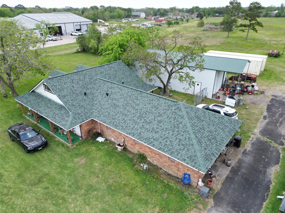 House in Baytown, Texas, United States 2 - 17564044