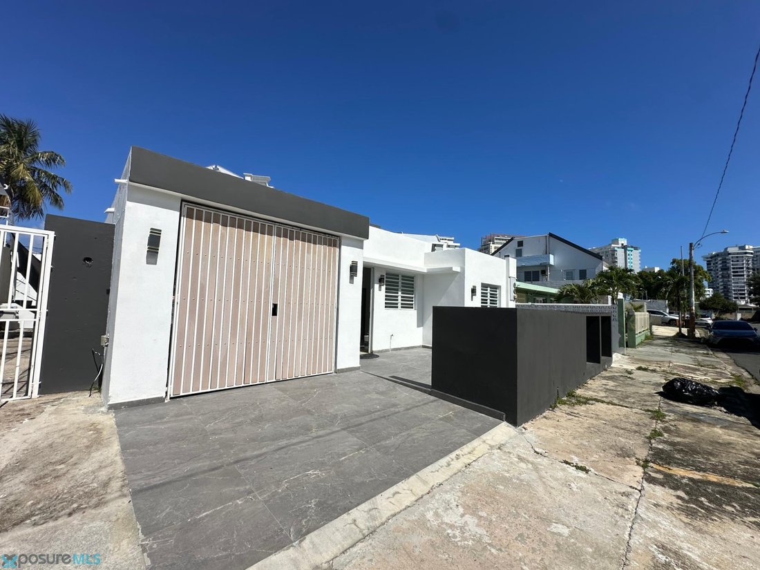House in Carolina, Carolina, Puerto Rico 1 - 17564184