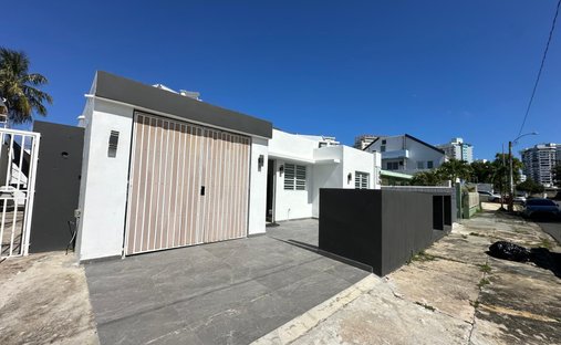 House in Carolina, Carolina, Puerto Rico 1
