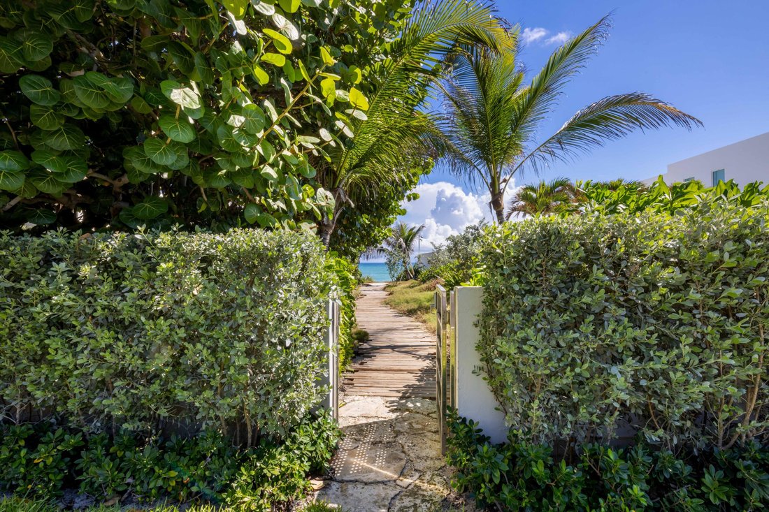 House in Palm Beach, Florida, United States 2 - 16633516