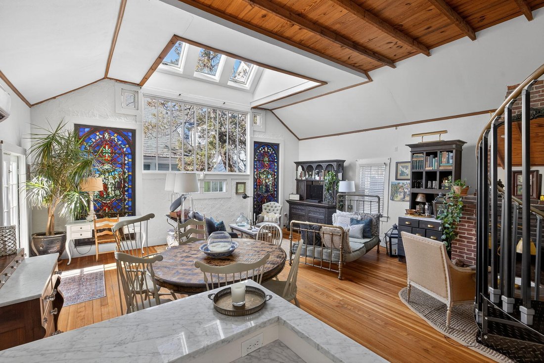 House in Provincetown, Massachusetts, United States 1 - 17563406