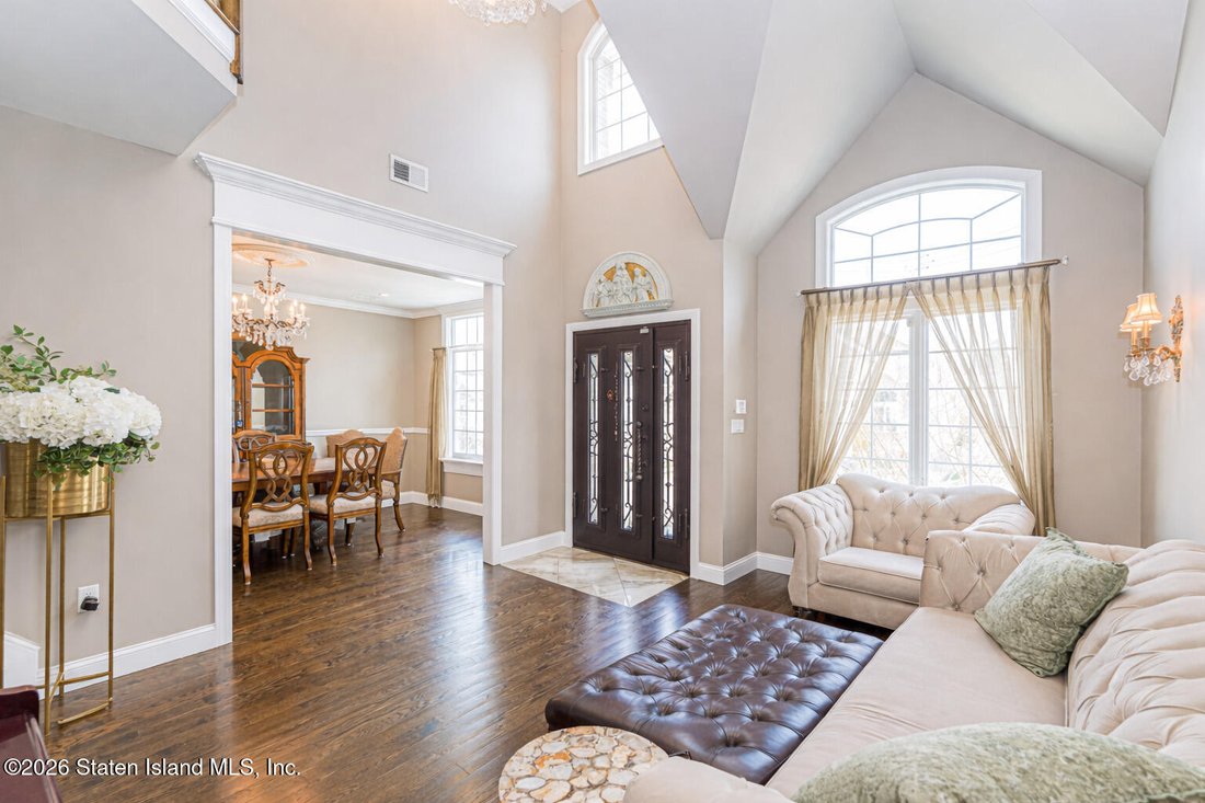House in New York, New York, United States 2 - 17565657