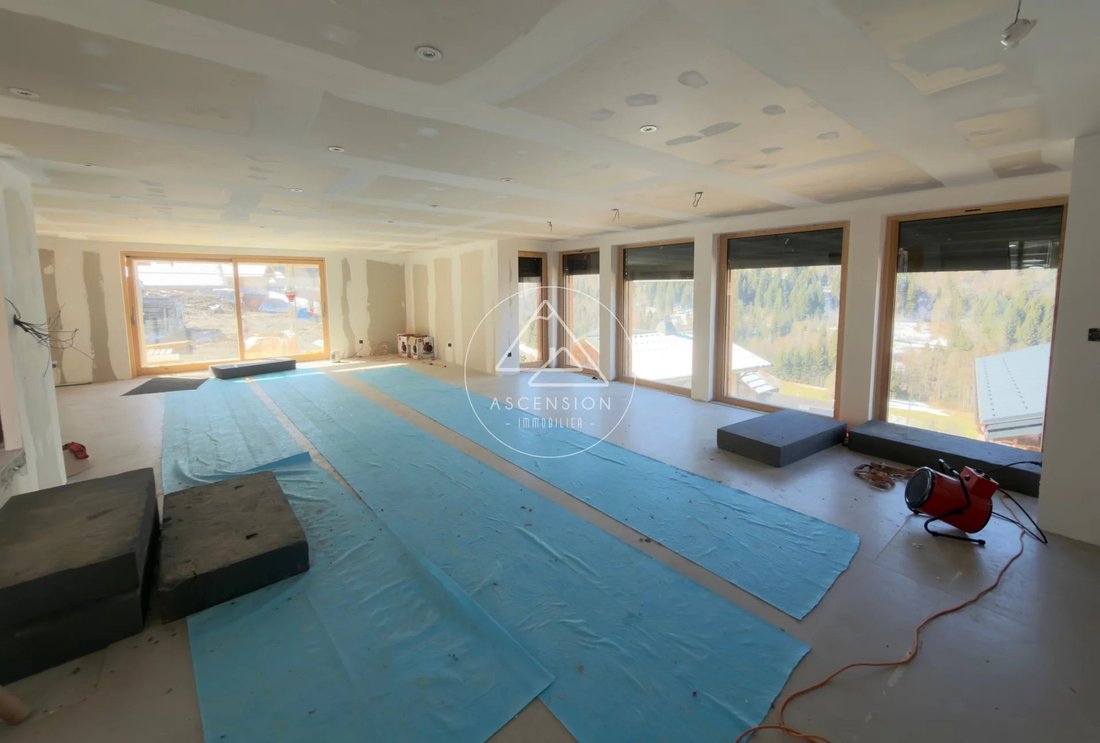 Chalet in Les Gets, Auvergne-Rhône-Alpes, France 3 - 17564517