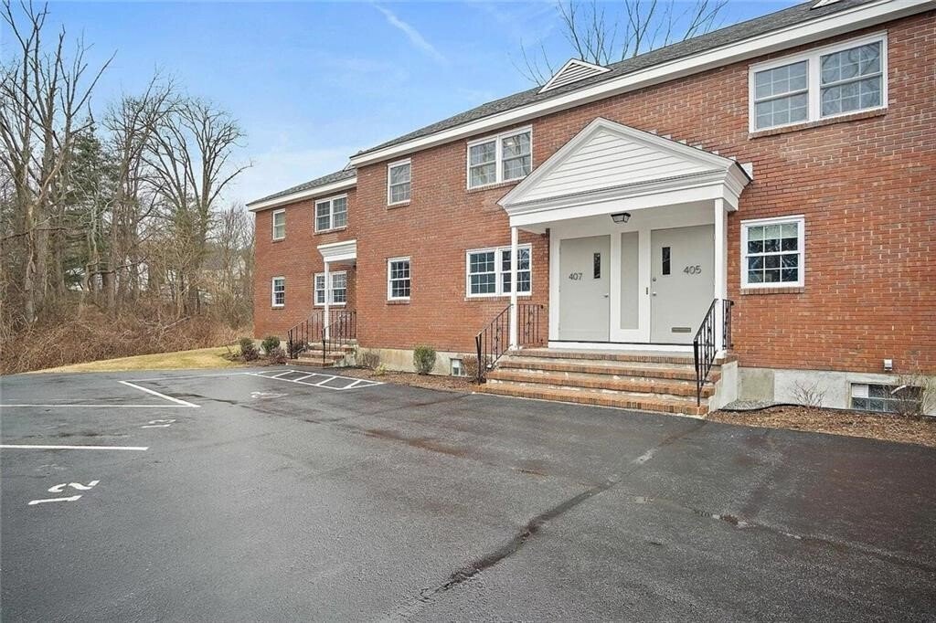 Condo in Westwood, Massachusetts, United States 2 - 17565806