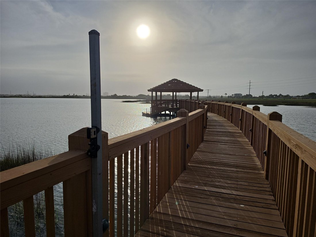 House in Galveston, Texas, United States 2 - 17546352
