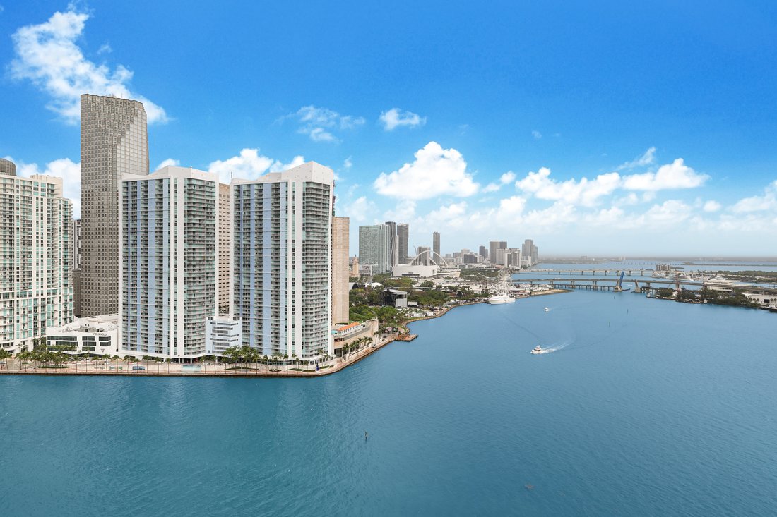 Condo in Miami, Florida, United States 2 - 17563770