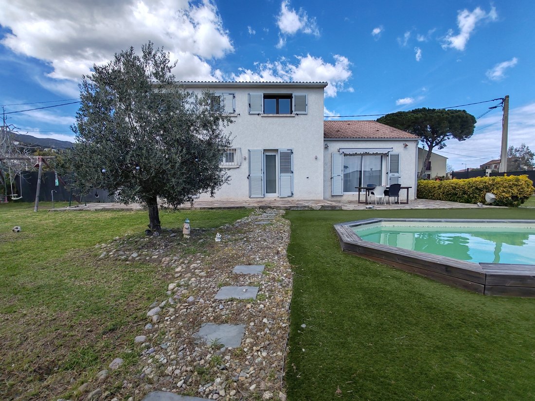 Villa in Est, Borgo, France 2 - 17564365