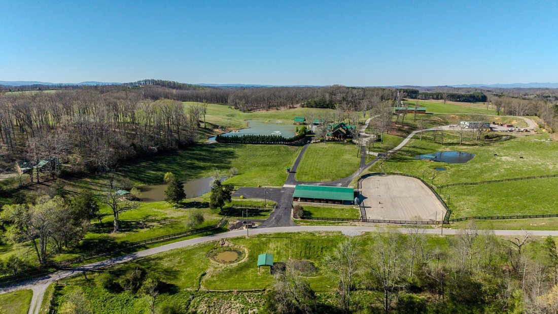 House in Madisonville, Tennessee, United States 2 - 17565650