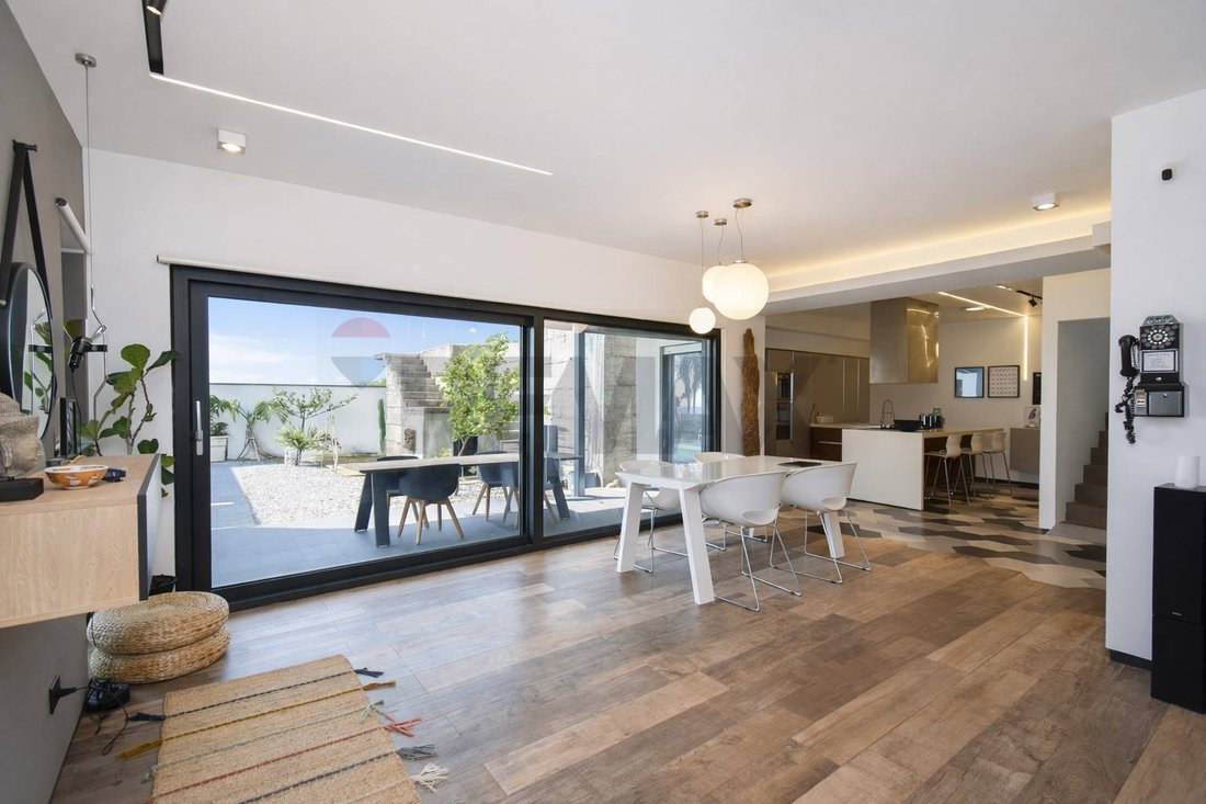 Villa in Santa Teresa di Riva, Sicily, Italy 5 - 17566770