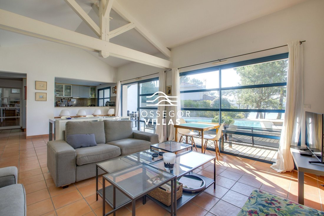Villa in Soorts-Hossegor, Nouvelle-Aquitaine, France 4 - 16469772
